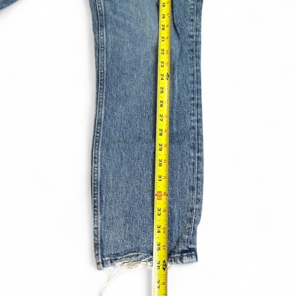 Abercrombie & Fitch High Rise Mom Jeans Distressed Medium Wash Size 29R - Picture 5 of 7